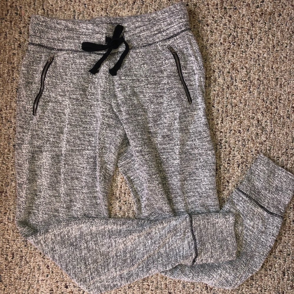 Gray American Eagle Joggers